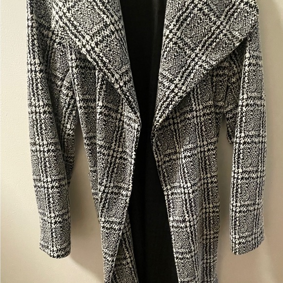 BLACK AND WHITE CHECKERED DRESS PEACOAT - Picture 6 of 6